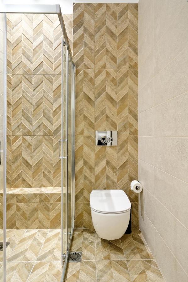 The Flirty Athens Apartment ภายนอก รูปภาพ
